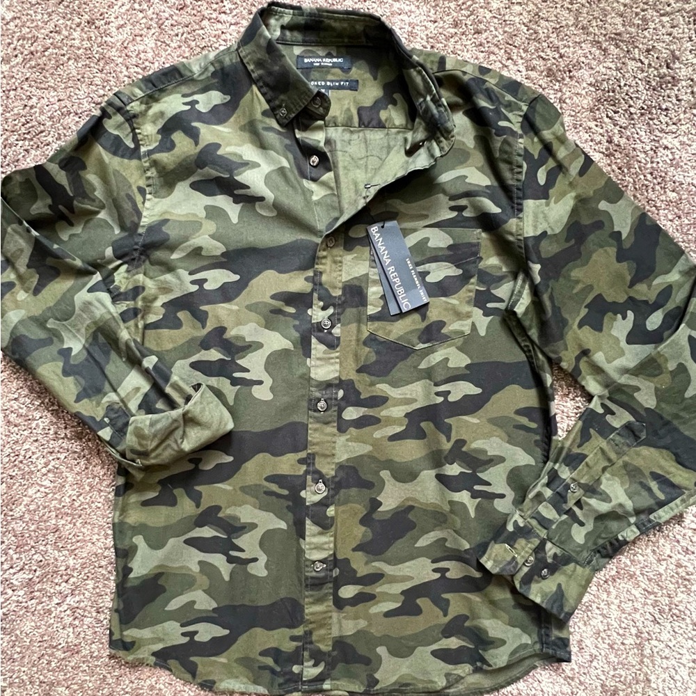 Banana Republic Camouflage Button Down Shirt